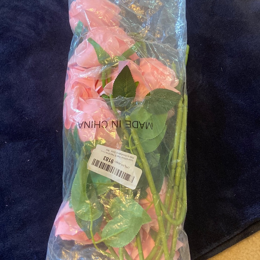 Fake roses decoration